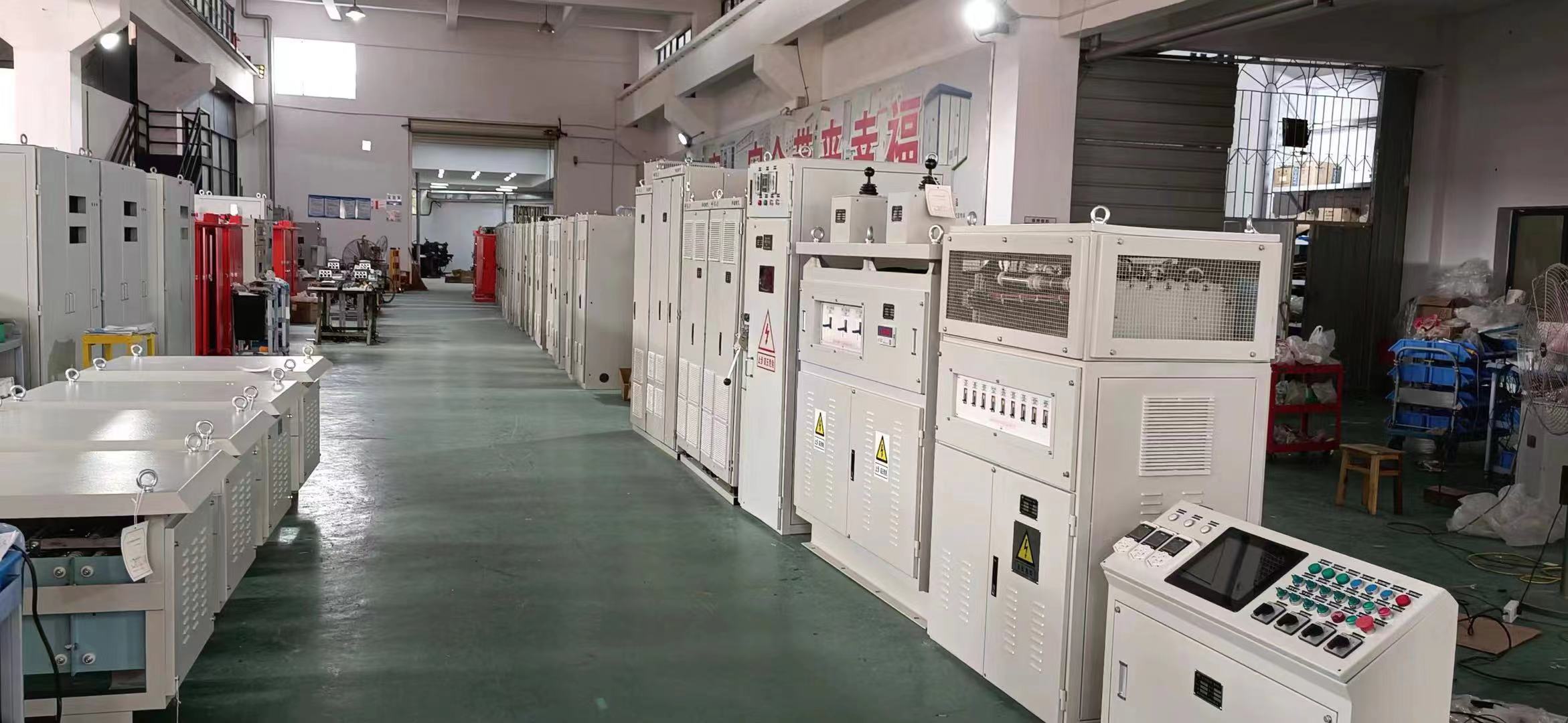 WK（D）-4P電鏟智能無線遠控變頻成套電控設(shè)備